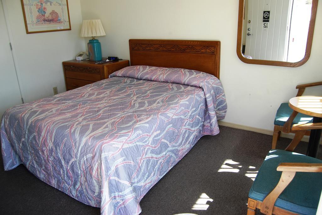 Motel Redwood 2*